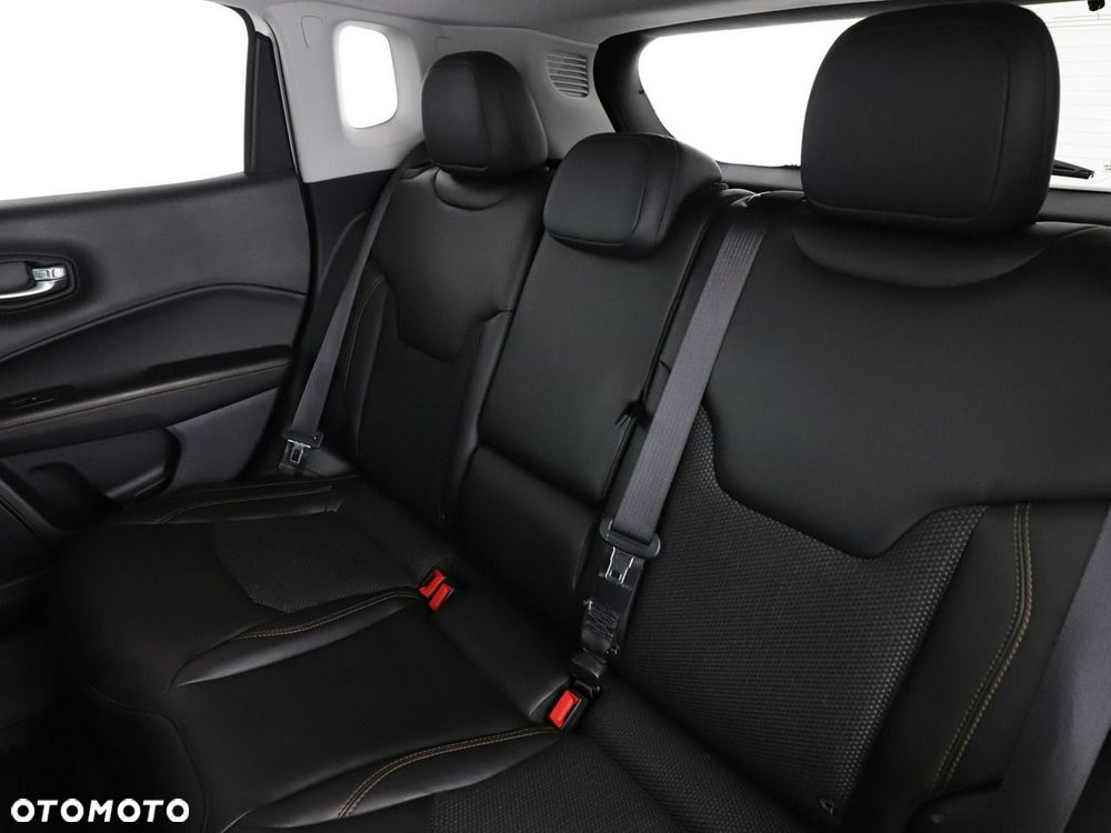 Jeep Compass 1.4 TMair Limited FWD S&S - 18
