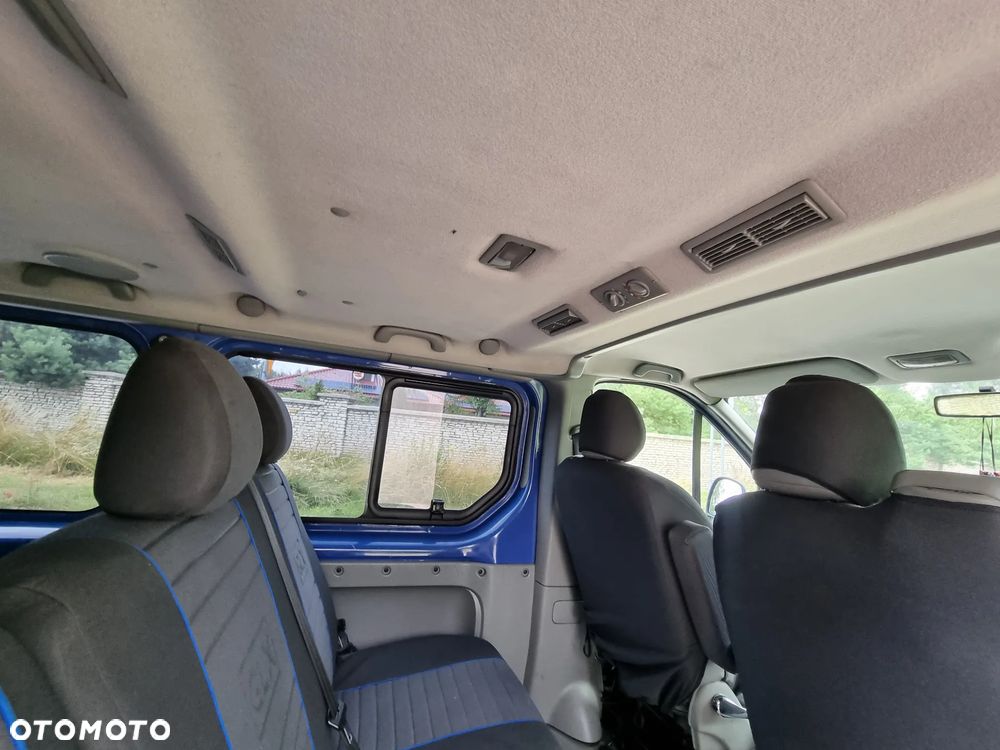 Renault Trafic - 16