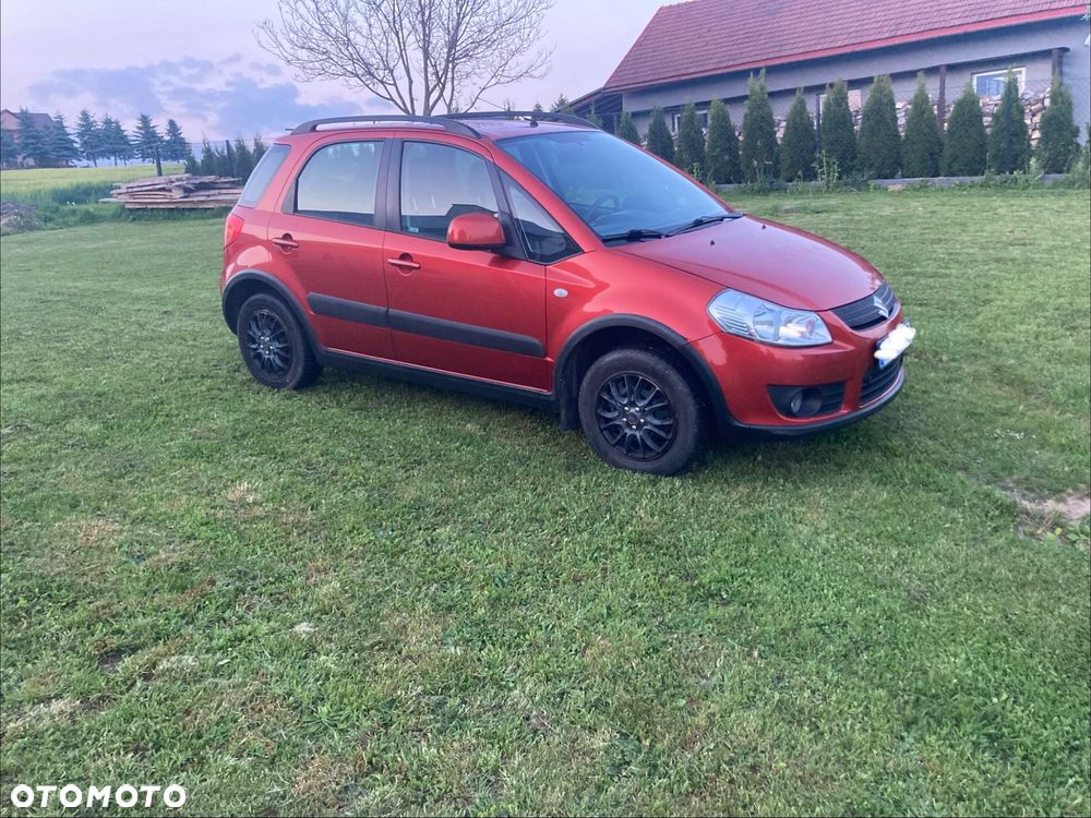 Suzuki SX4 1.6 VVT 4x4 Comfort - 2