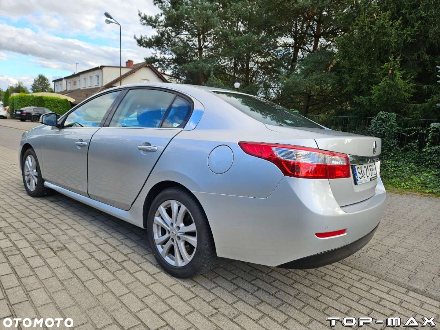 Renault Latitude - 8