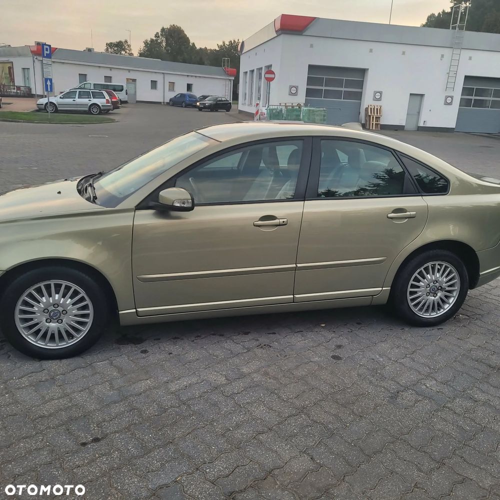 Volvo S40 2.0D - 4