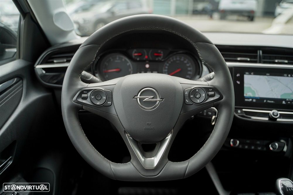 Opel Corsa 1.2 Edition — fotografia 16
