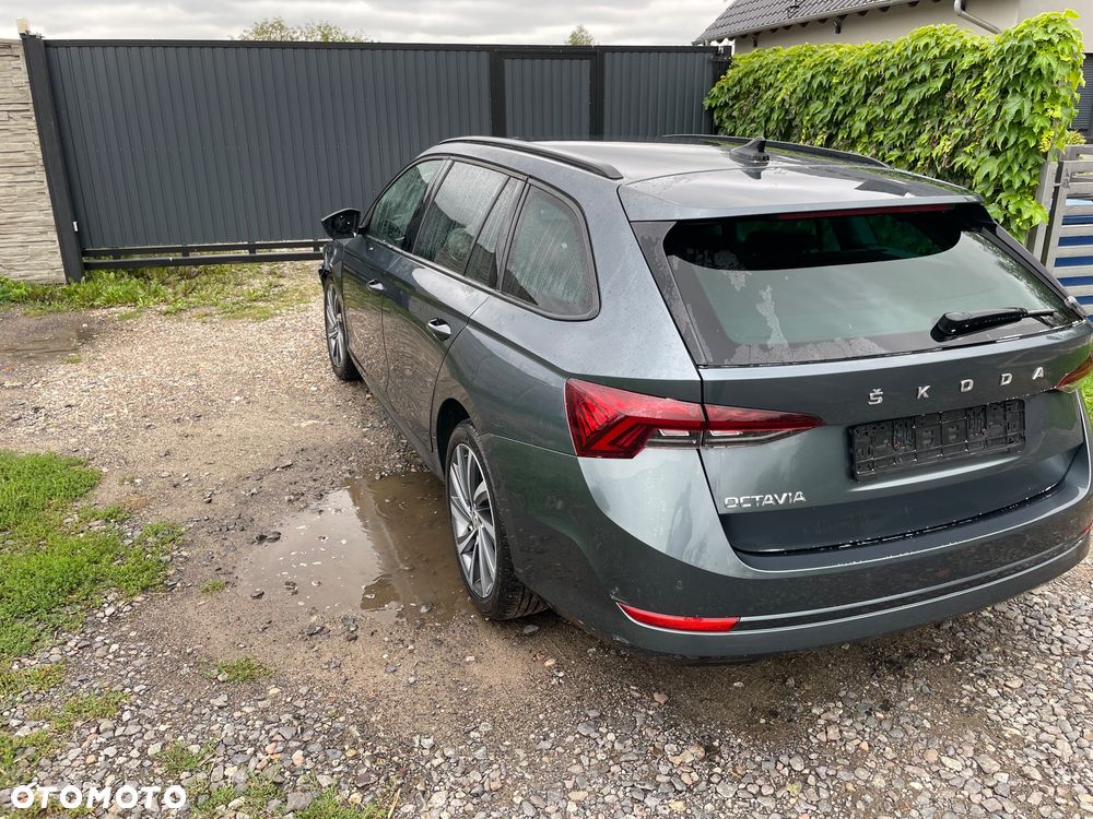 Skoda Octavia 2.0 TDI DSG Base - 4