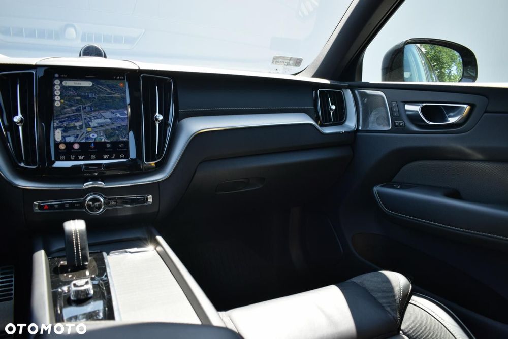 Volvo XC 60 - 16