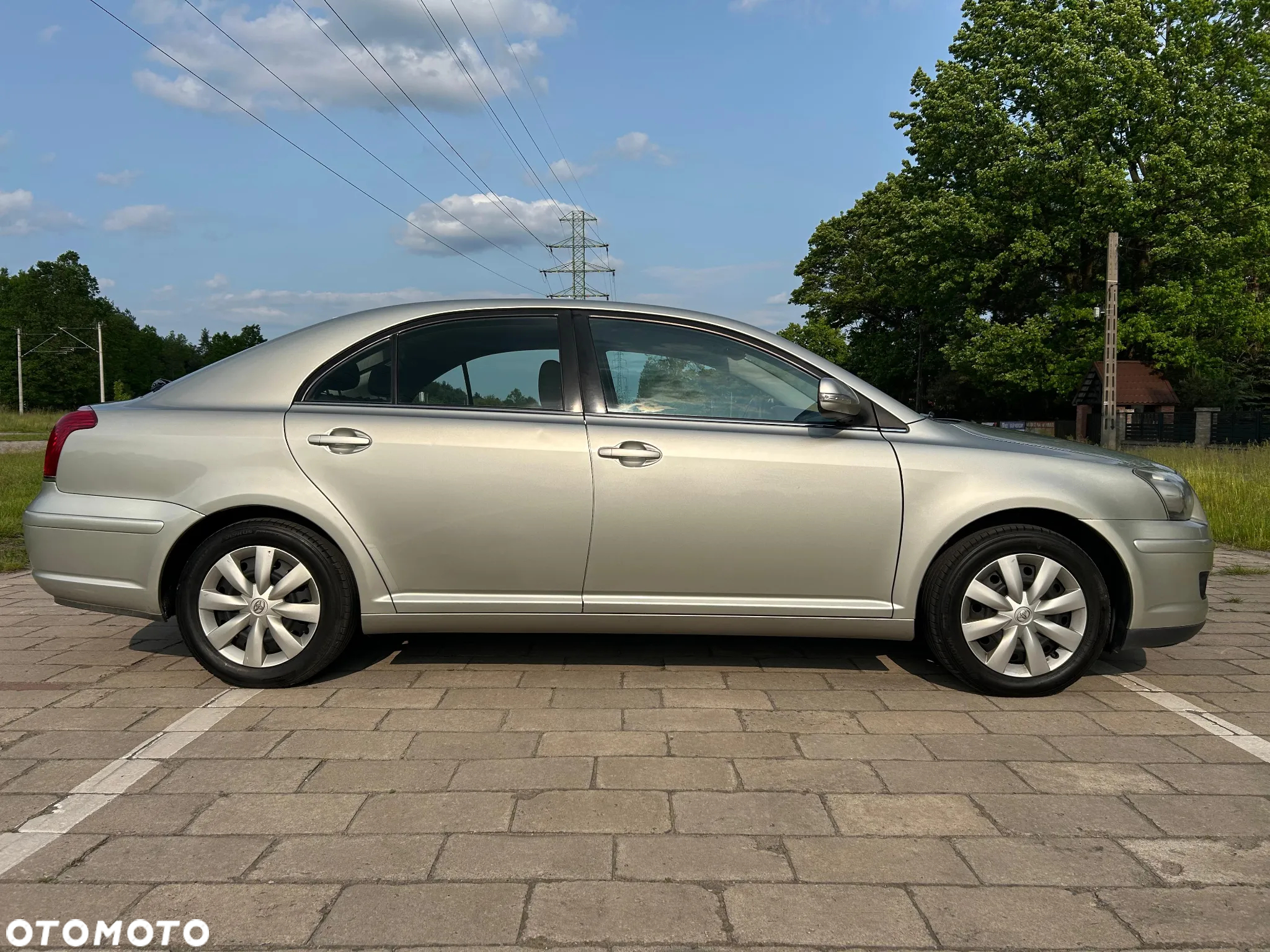 Toyota Avensis 1.8 VVT-i Sol - 6