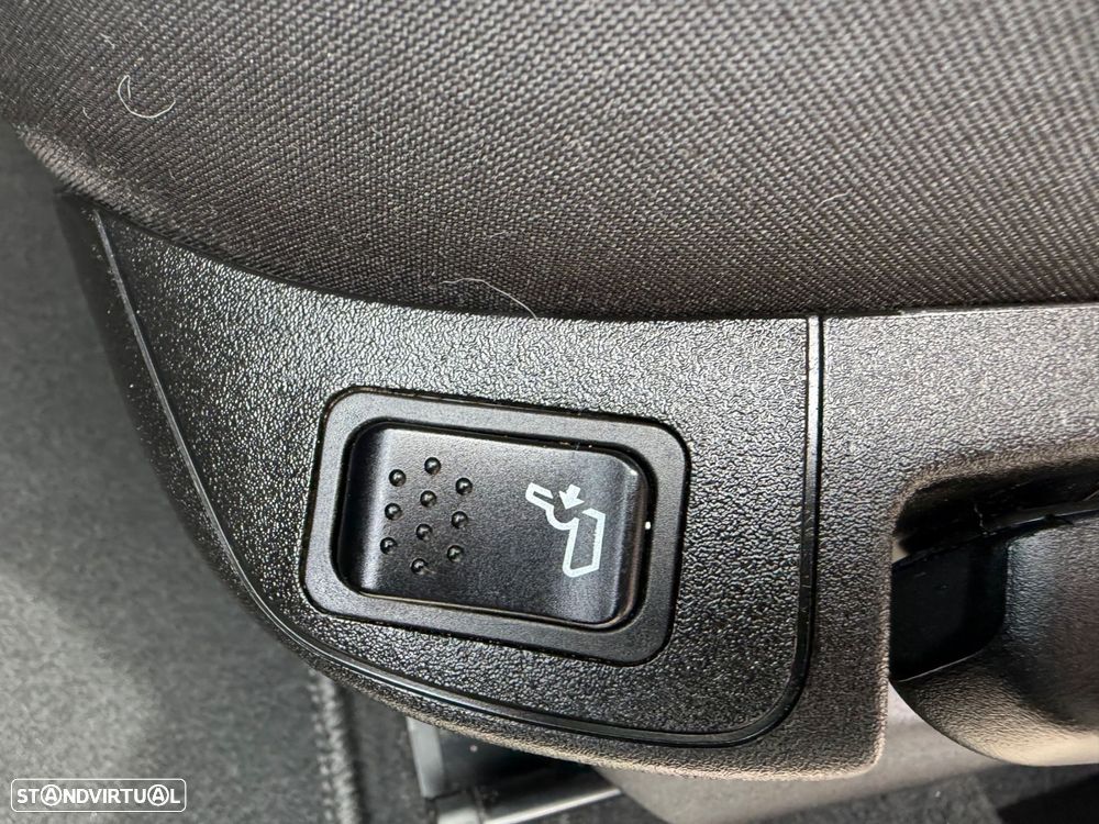 Fiat Tipo Station Wagon 1.6 M-Jet Lounge J17 - 24