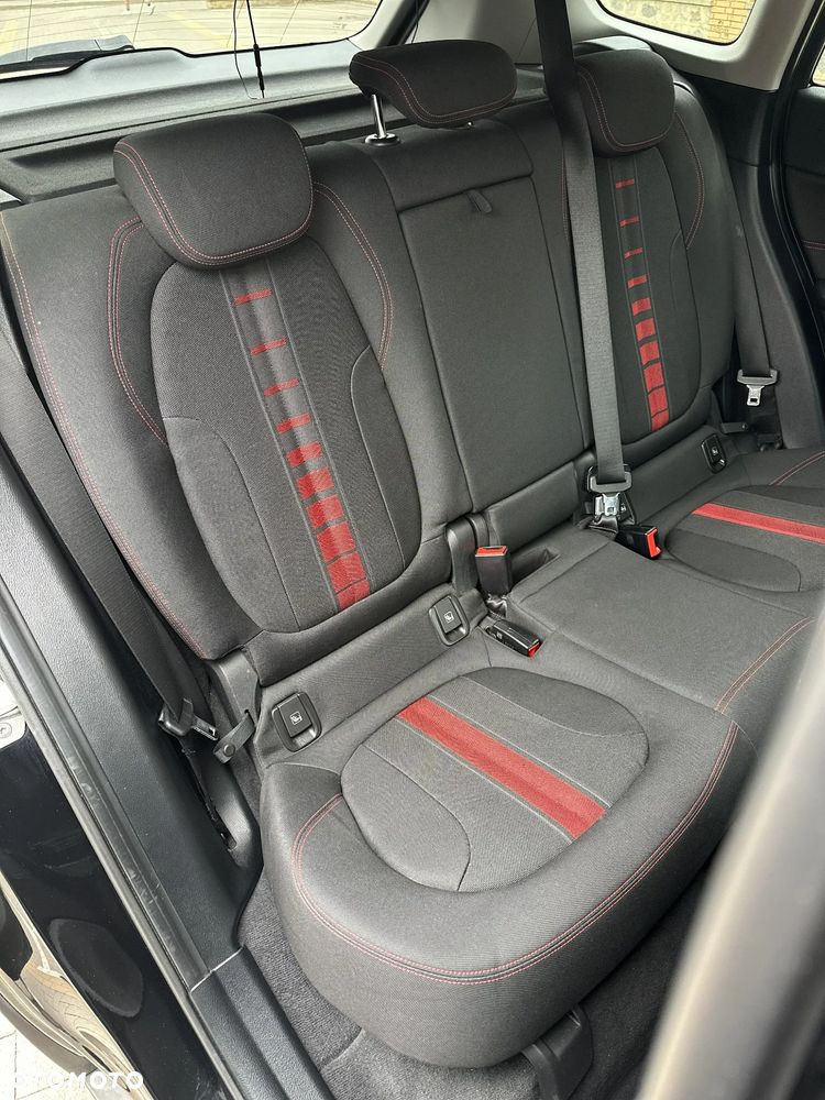 BMW X1 xDrive18d Sport Line - 25