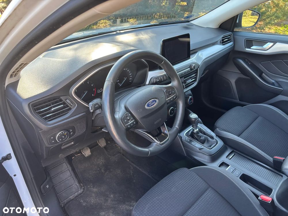Ford Focus 1.0 EcoBoost Start-Stopp-System COOL&CONNECT - 10