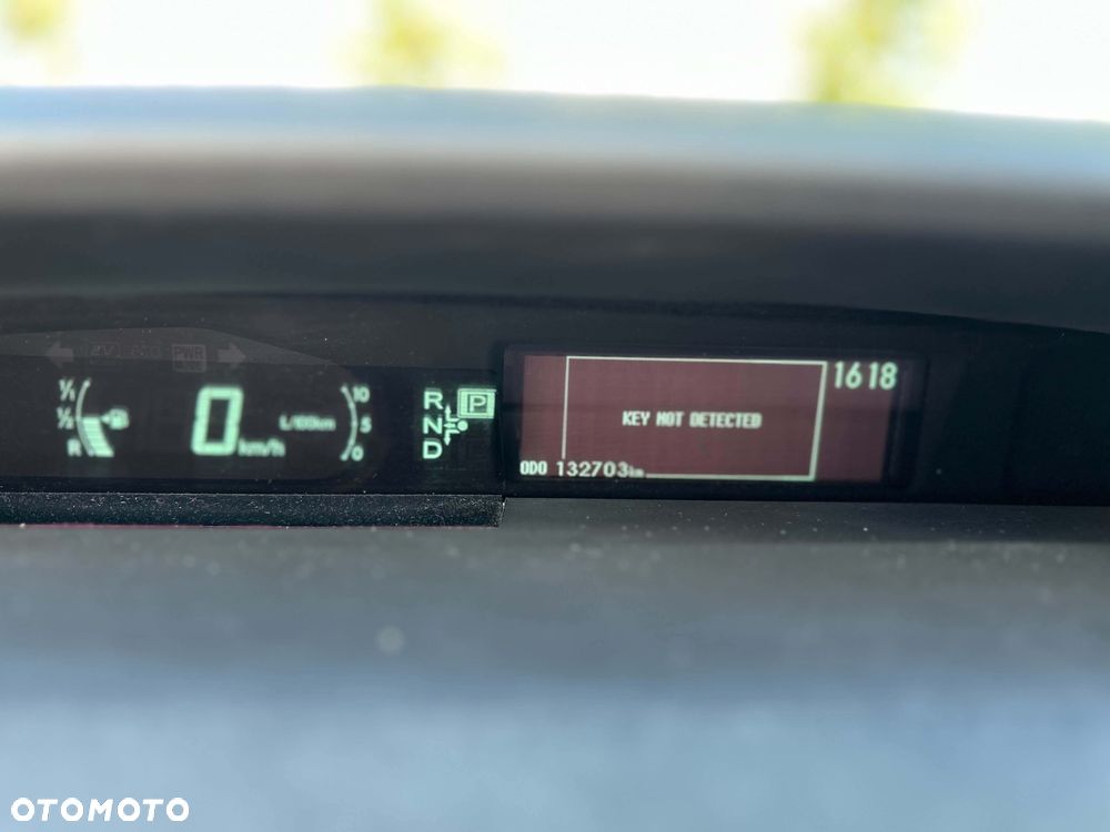 Toyota Prius - 17