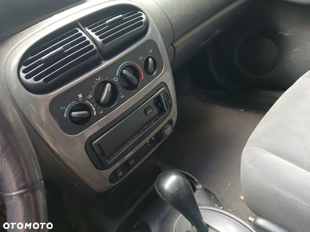 chrysler neon fotel fotele kanapa deska kokpit podsufitka boczek boczki klamka podłokietnik licznik - 5