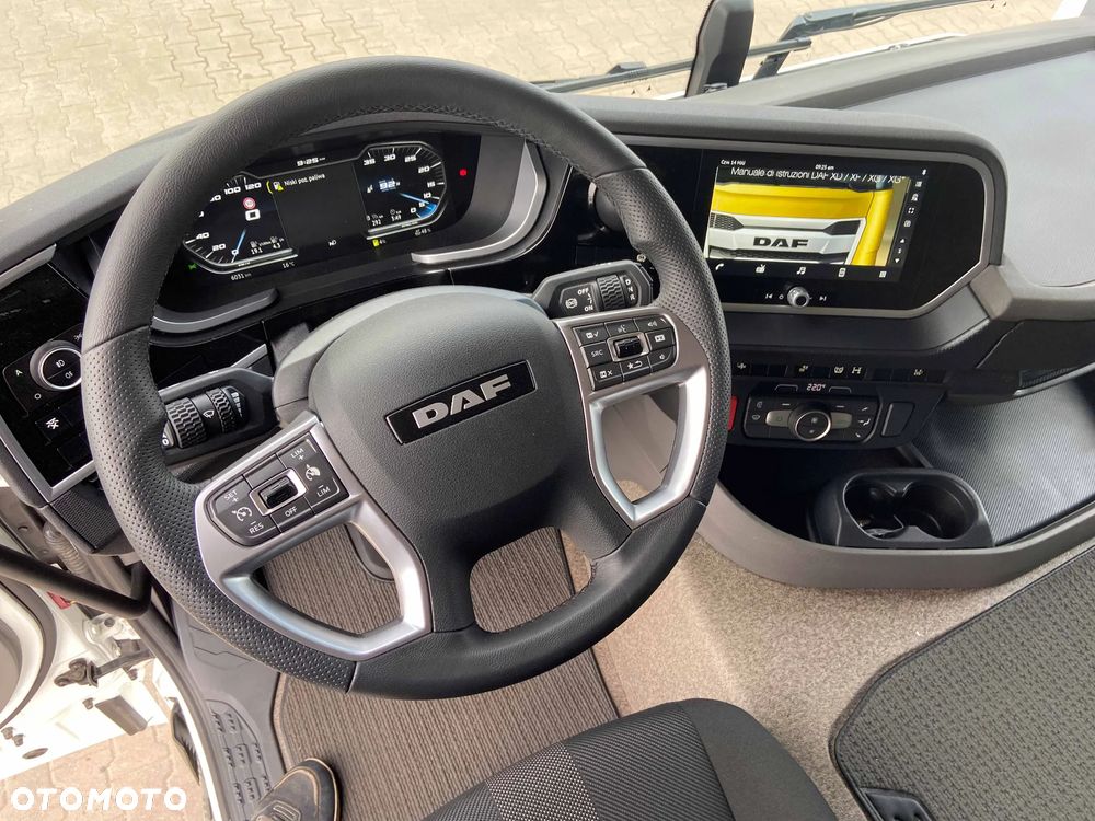 DAF XD310 FA - 4