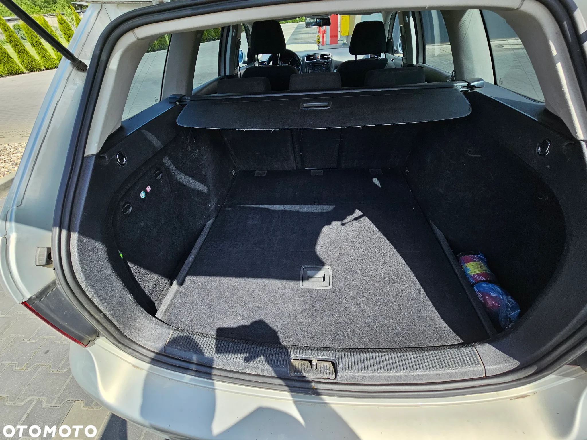 Volkswagen Golf VI 2.0 TDI Highline DSG - 11