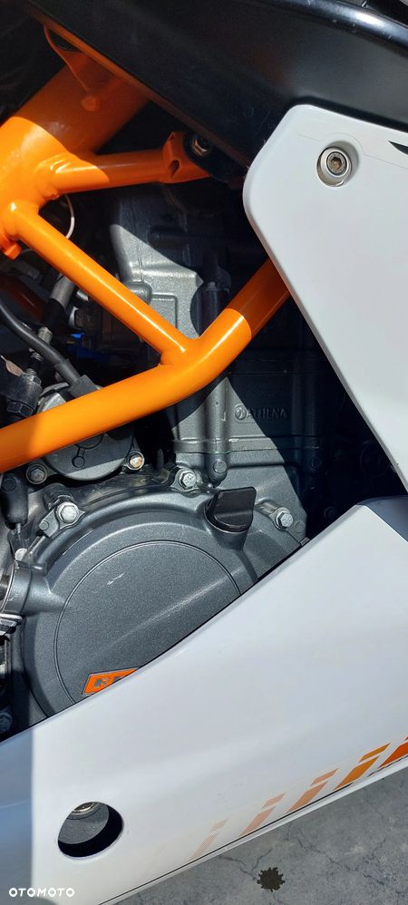KTM RC 125 - 20