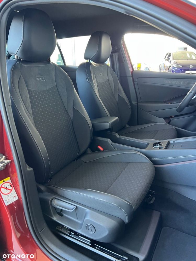 Volkswagen T-Roc - 6