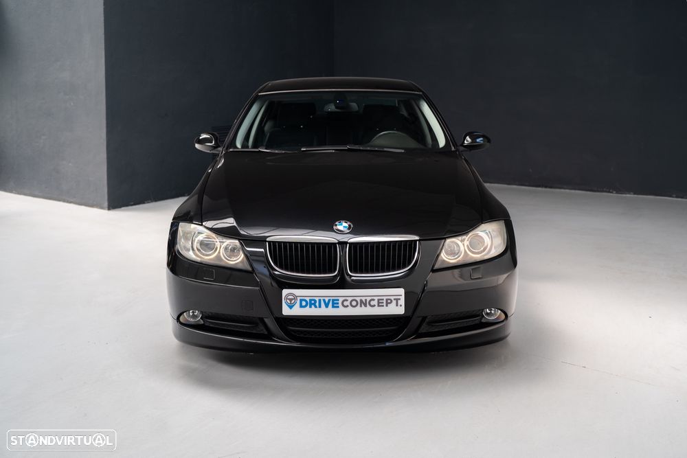 BMW 318 d Sport - 3