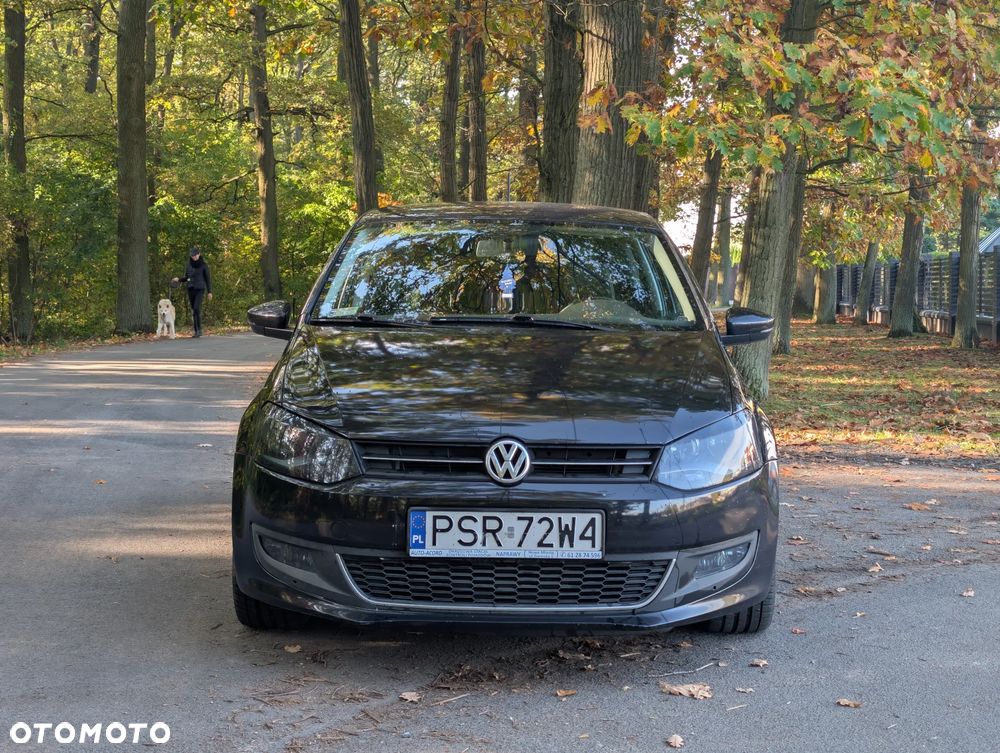 Volkswagen Polo 2012 photo 2