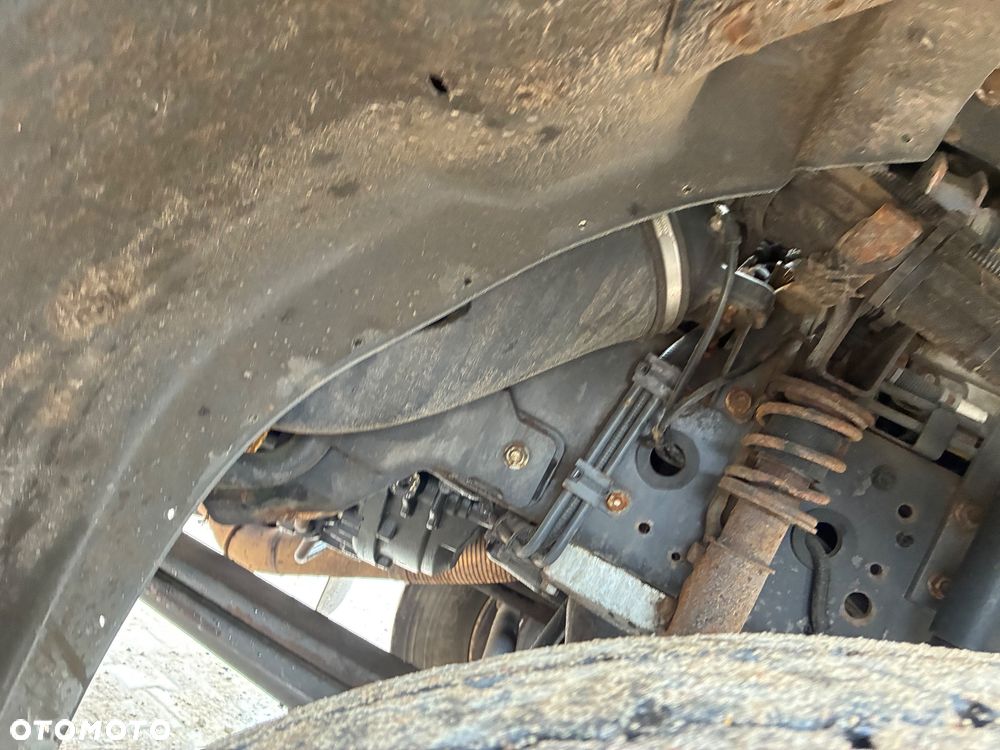 Renault Midlum 240 4x4 - 9