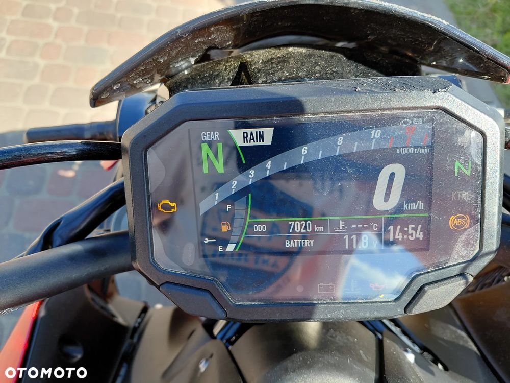Kawasaki Z 900 - 24