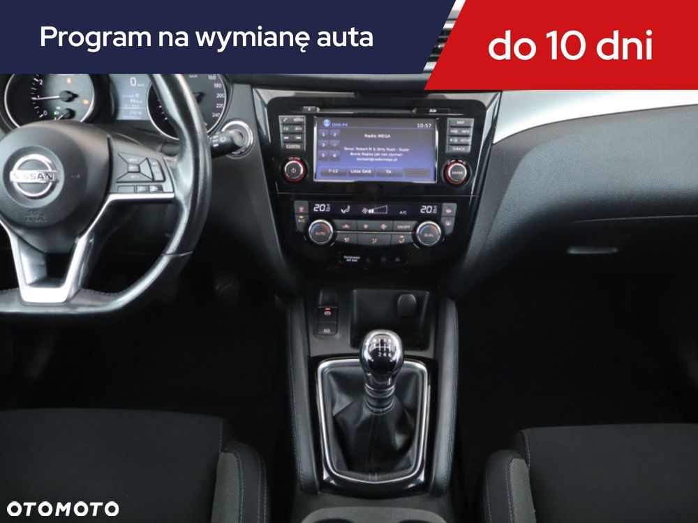 Nissan Qashqai - 14
