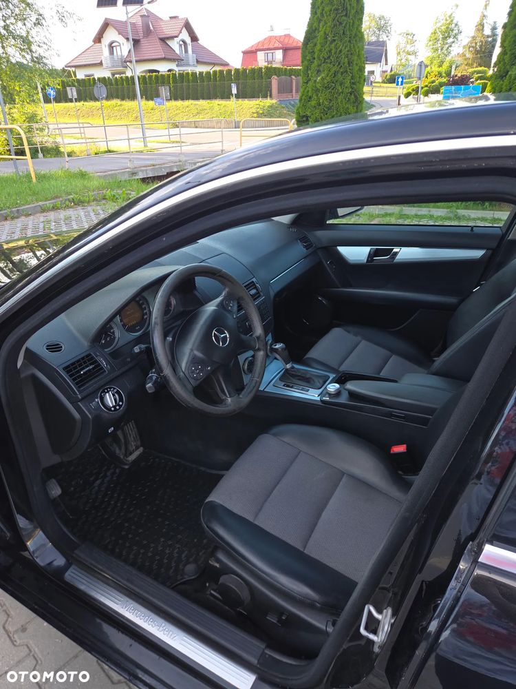Mercedes-Benz Klasa C 220 CDI DPF Automatik Avantgarde - 10