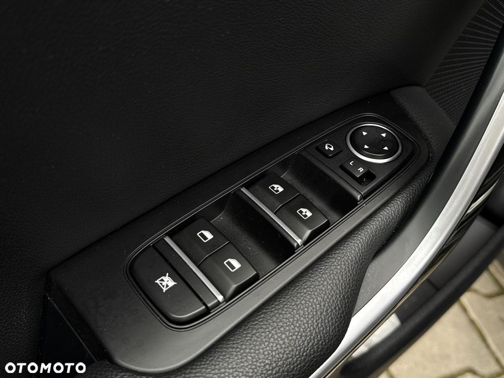 Kia Ceed 1.4 T-GDI L Business Line DCT - 30