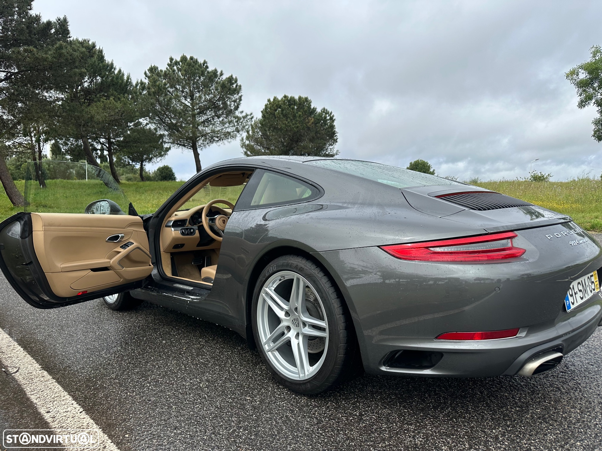 Porsche 911 Série F - 18