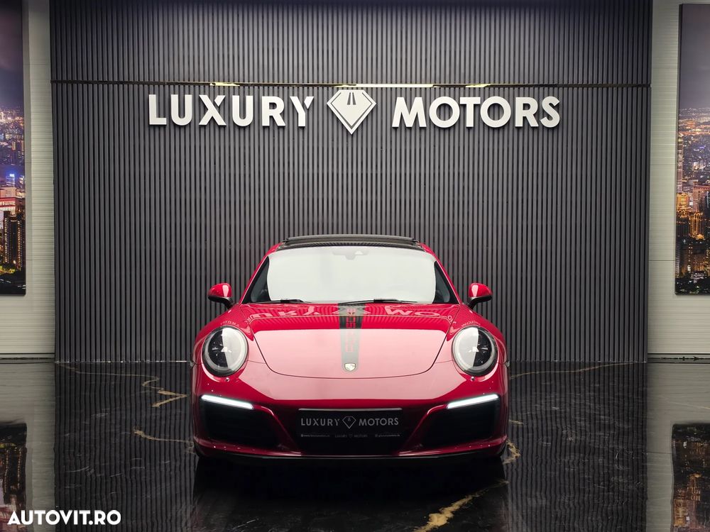 Porsche 911 Carrera 4 PDK - 14