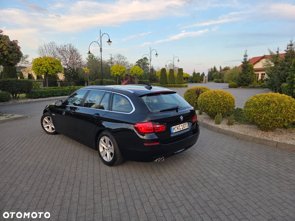BMW Seria 5 520d - 4