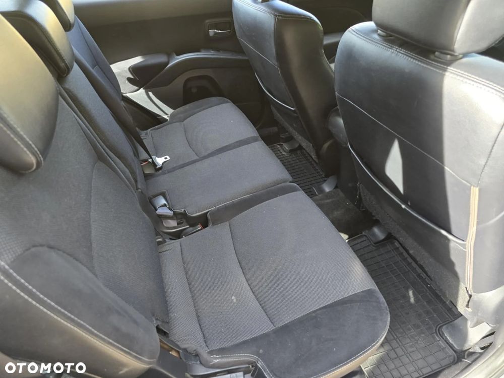 Citroën C-Crosser 2.2 HDi Exclusive - 2