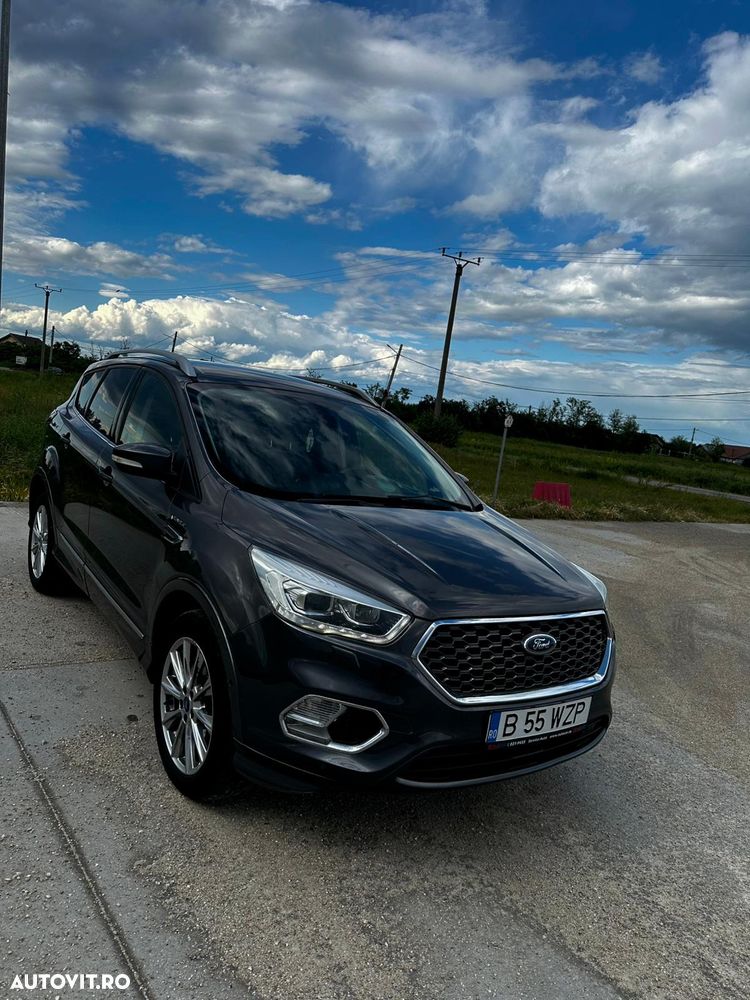 Ford Kuga 2.0 TDCi 4WD Powershift Vignale - 2