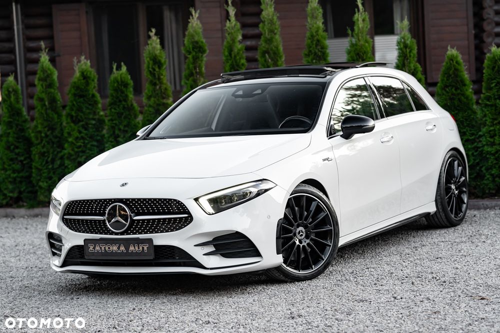 Mercedes-Benz A-Class 2019 photo 2