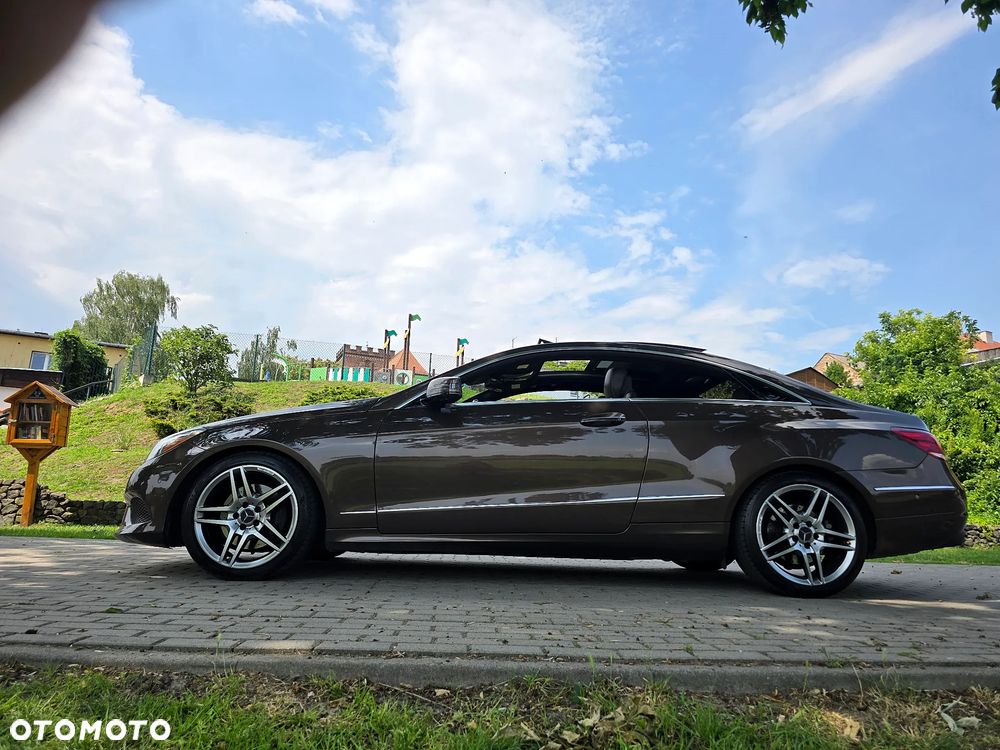 Mercedes-Benz Klasa E 350 4-Matic - 35