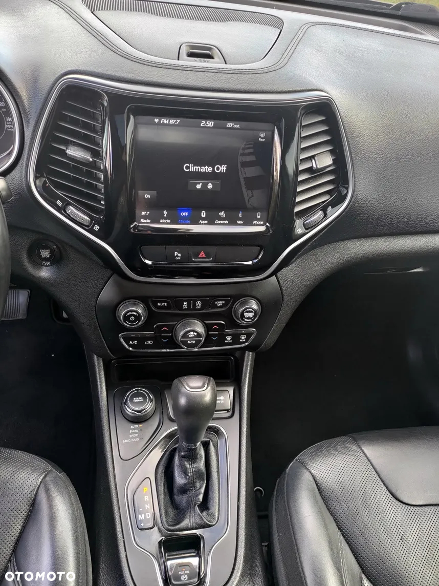Jeep Cherokee 3.2 V6 Pentastar Active Drive I Automatik Limited - 24