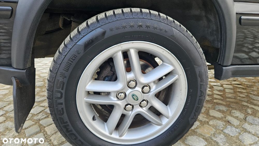 Land Rover Discovery - 16