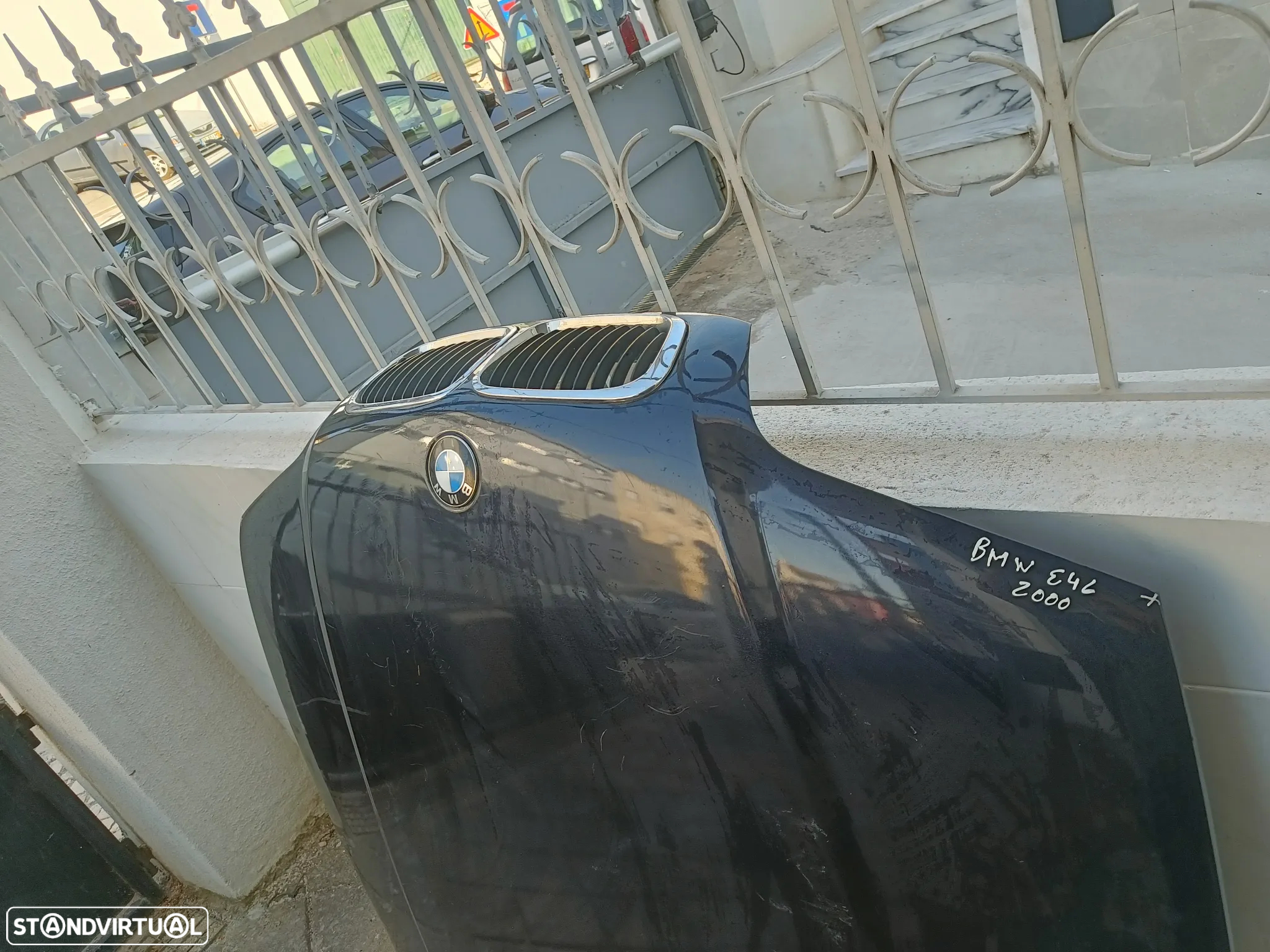 Capot BMW E46 2000 - 2