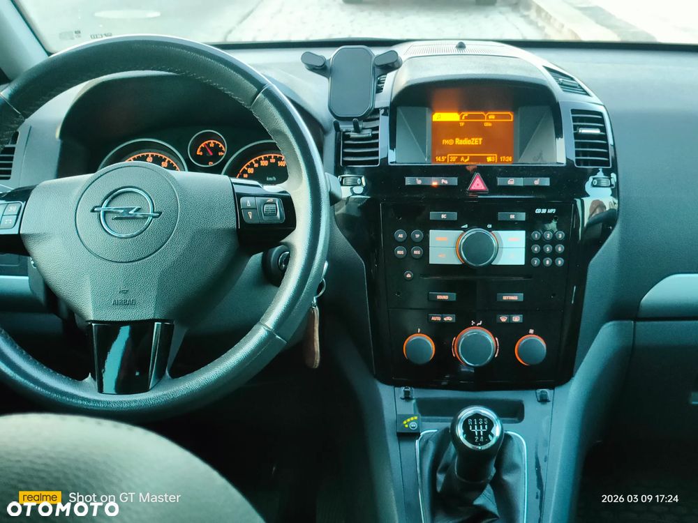 Opel Zafira 1.8 - 18