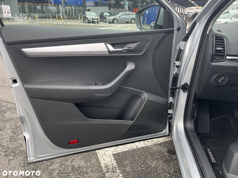 Skoda Karoq 1.5 TSI ACT Selection DSG - 10