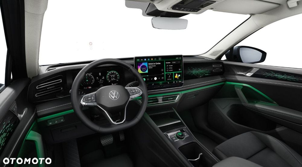 Volkswagen Tiguan - 6