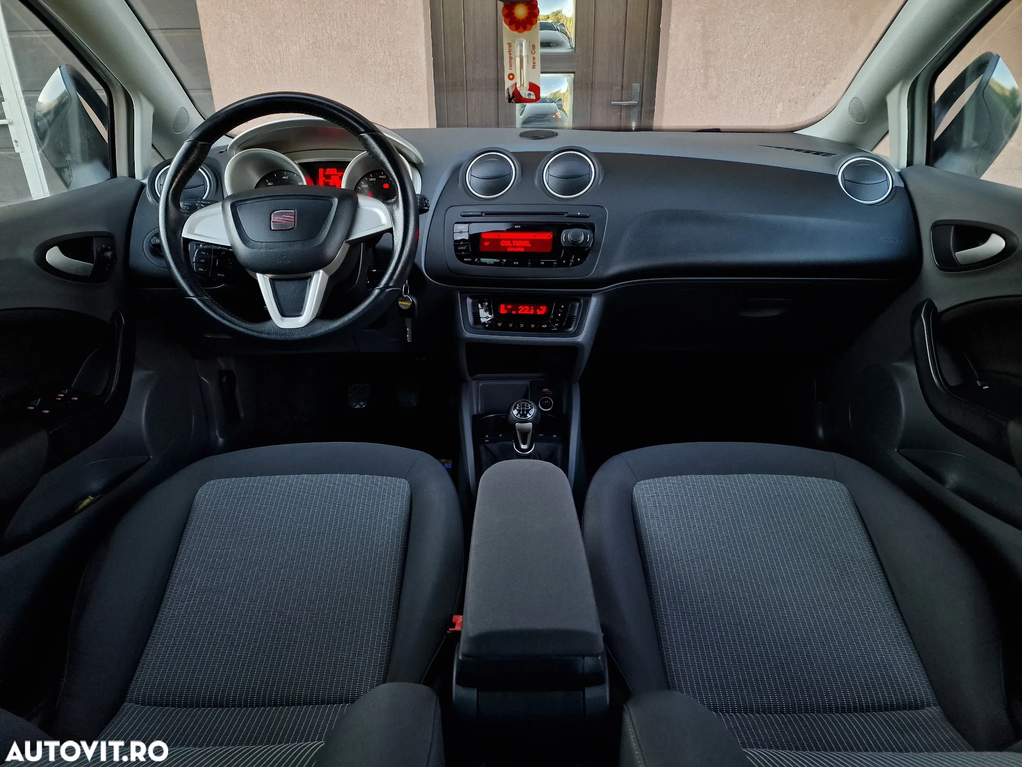 Seat Ibiza - 2