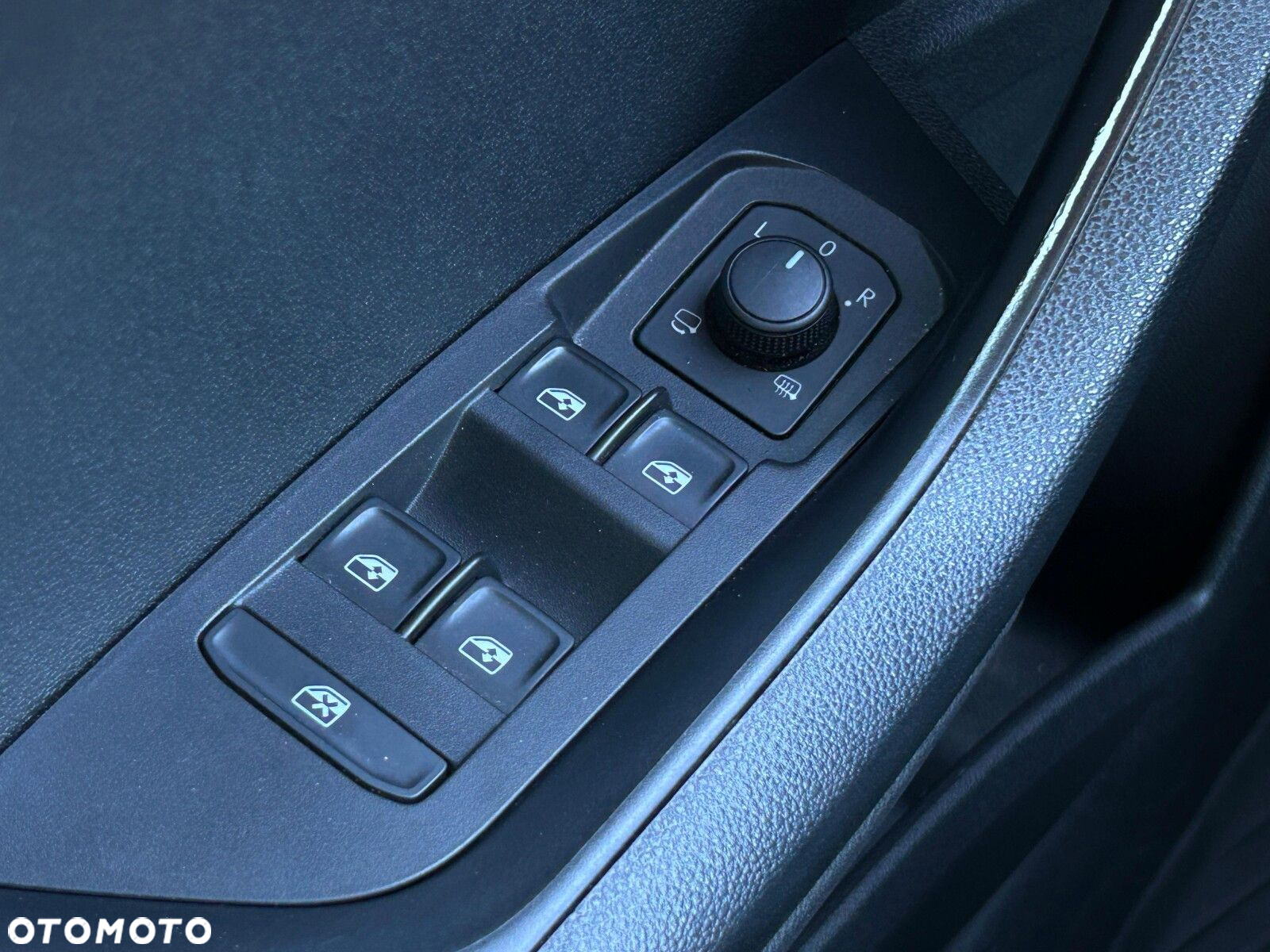 Skoda Karoq 1.5 TSI ACT Style DSG - 20