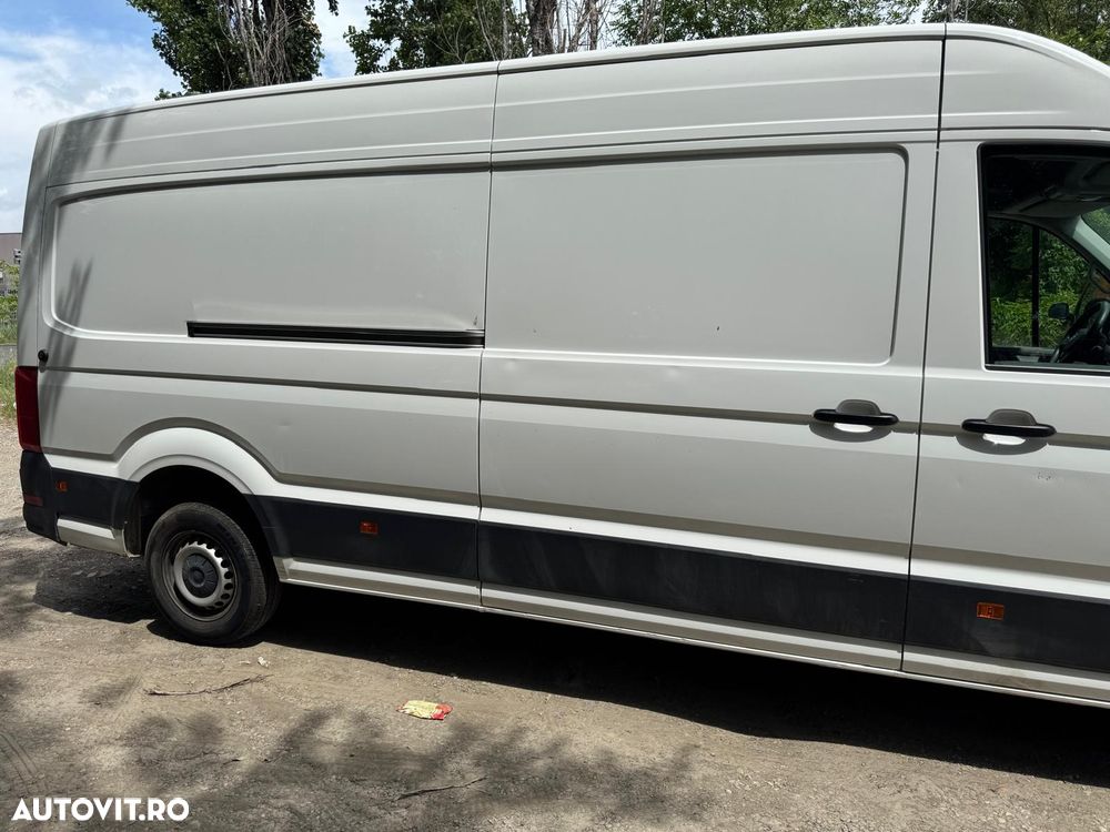 Volkswagen CRAFTER - 8