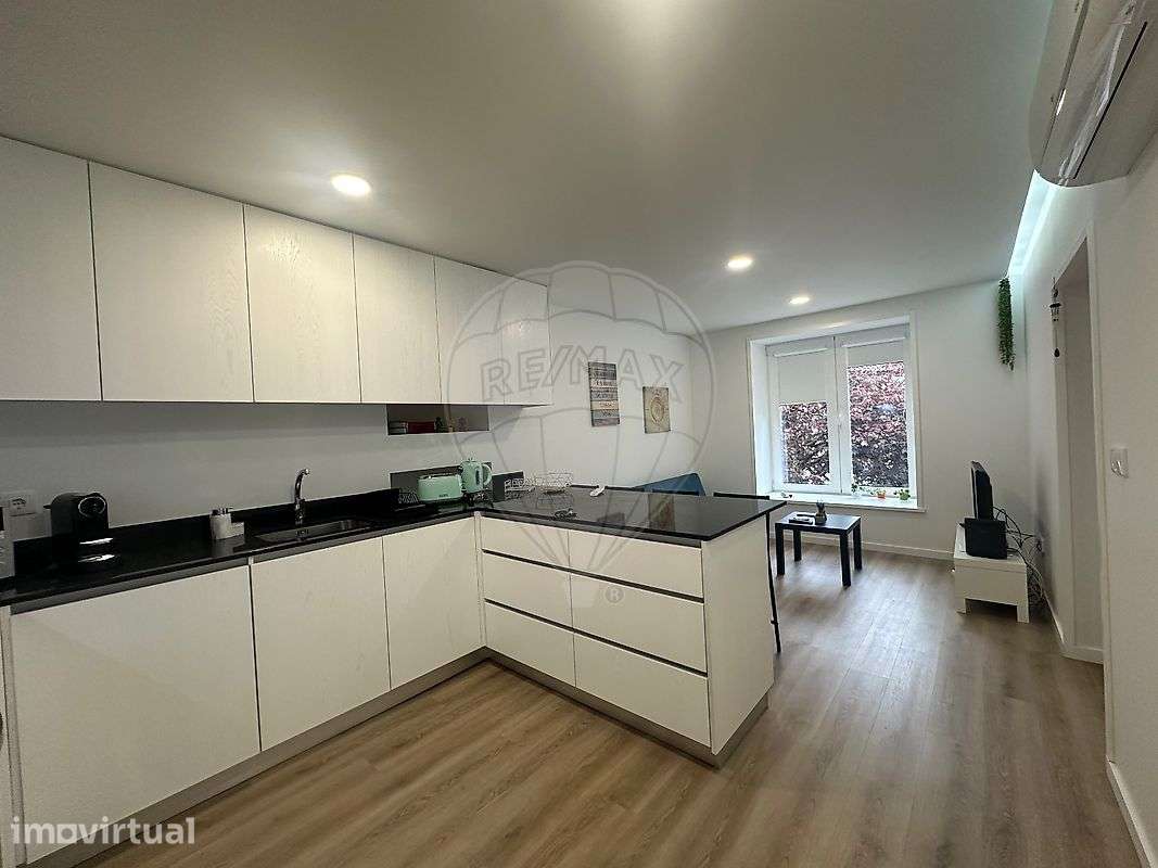 Apartamento T1 para arrendamento - Grande imagem: 2/15