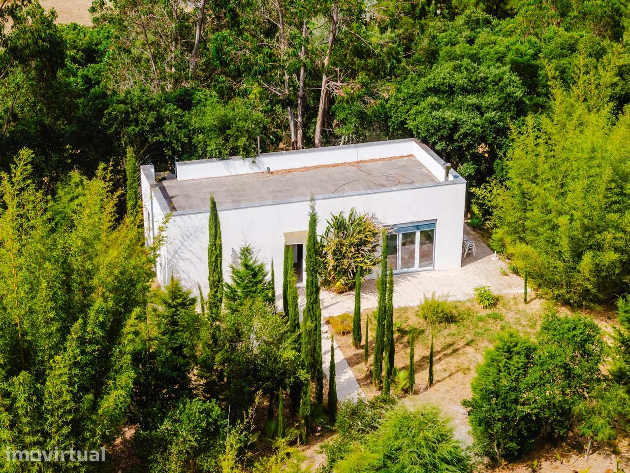 Terreno com 19523m2 com enorme potencial - Grande imagem: 4/35