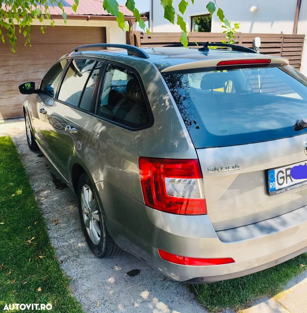 Skoda Octavia 1.6 TDI Green tec DSG Edition - 5