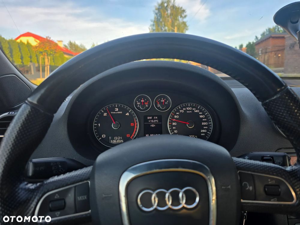 Audi A3 Cabrio - 2