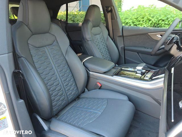 Audi RS Q8 RSQ8 Performance quattro Tiptronic MHEV - 11