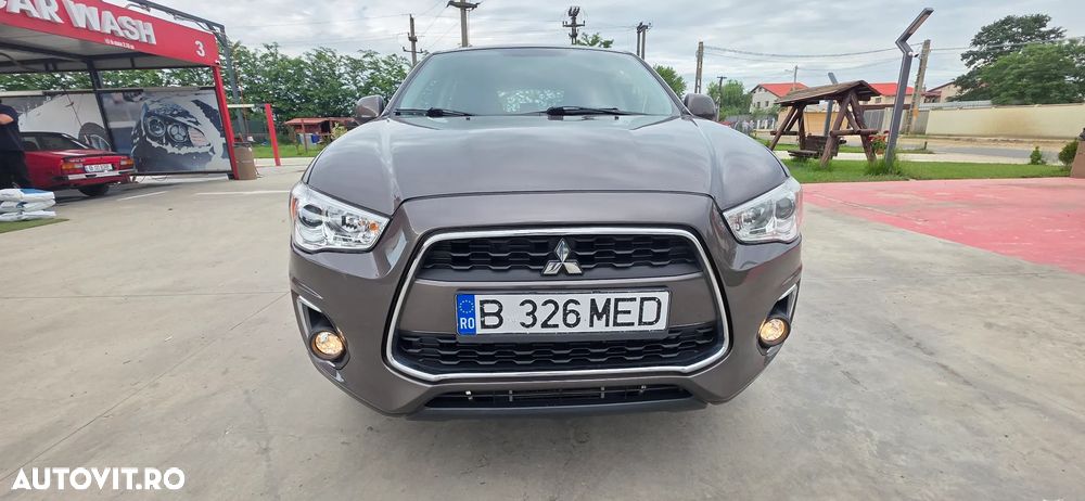 Mitsubishi ASX - 3