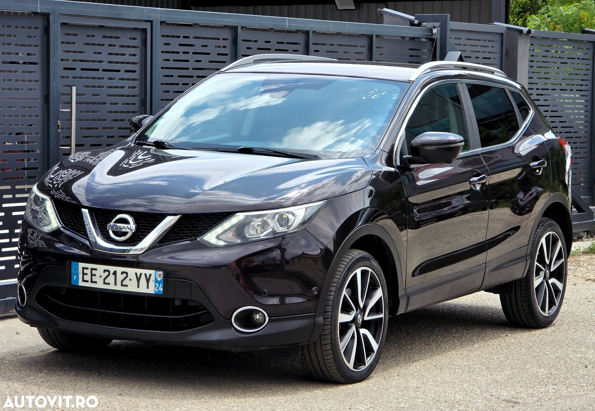 Nissan Qashqai 1.6 DCI Start/Stop Tekna - 9