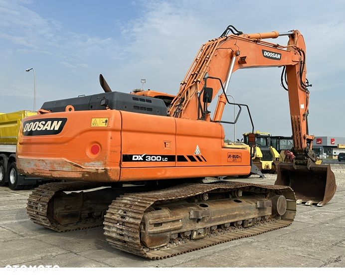 Doosan DX 300 LC-3 - 9
