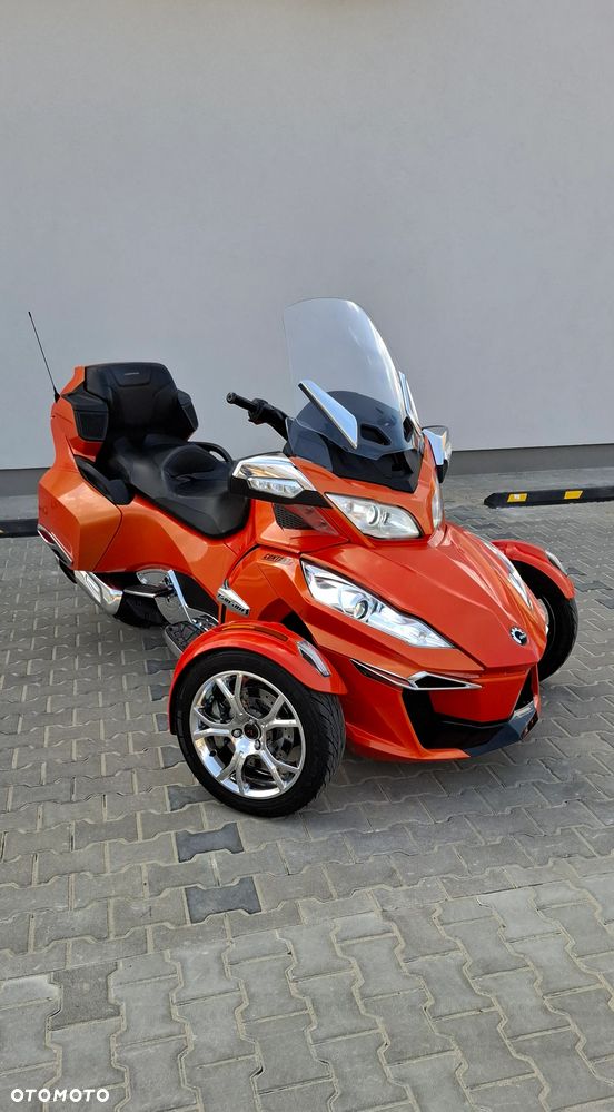 Can-Am Spyder - 3